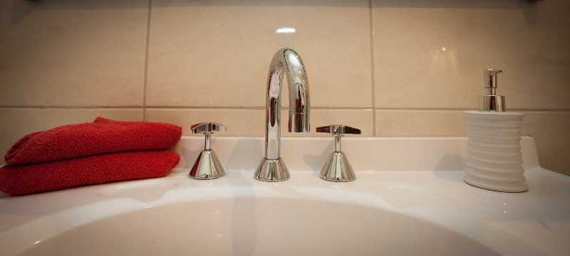 Edinburgh Motor Inn Warragul Bagian luar foto